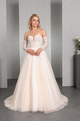 Bild 7 Wenzel Brautmoden