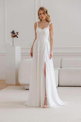 Wei&szlig;e Rose - Hochzeitsmoden - Brautmode Bild  17