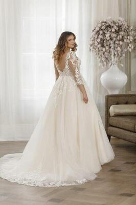 Wei&szlig;e Rose - Hochzeitsmoden - Brautmode Bild  44