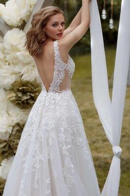 Wei&szlig;e Rose - Hochzeitsmoden - Brautmode Bild  46