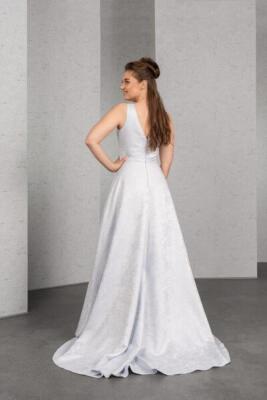 Wei&szlig;e Rose - Hochzeitsmoden - Brautmode Bild  52